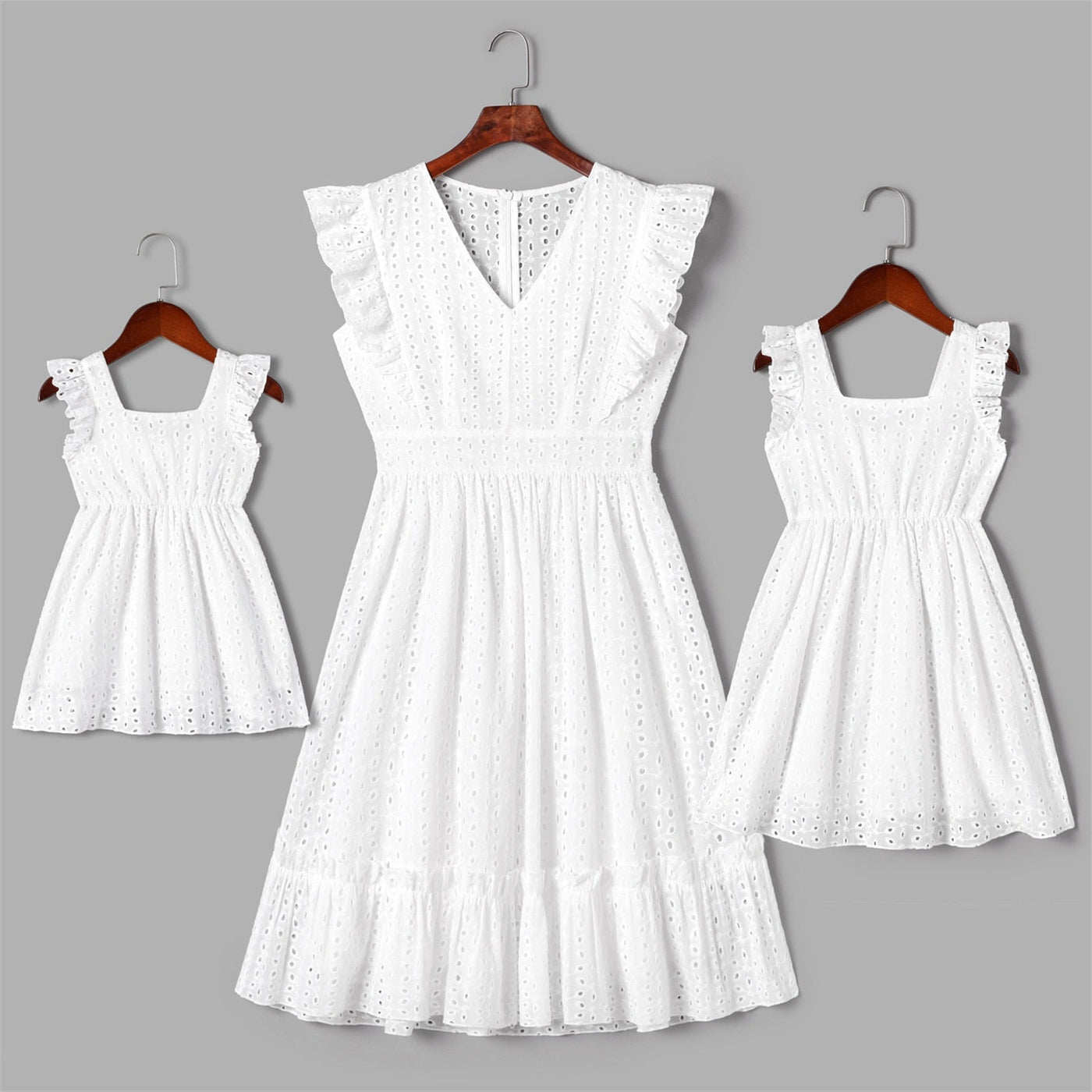 Niemowlęca biała sukienka-Babylette